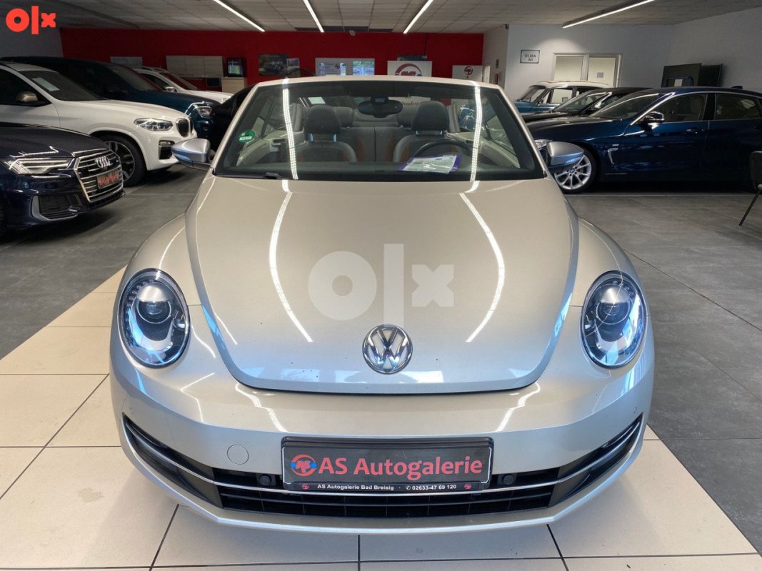 Automobil